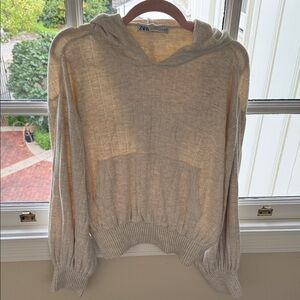Zara Women's Light Gray Hooded Sweater